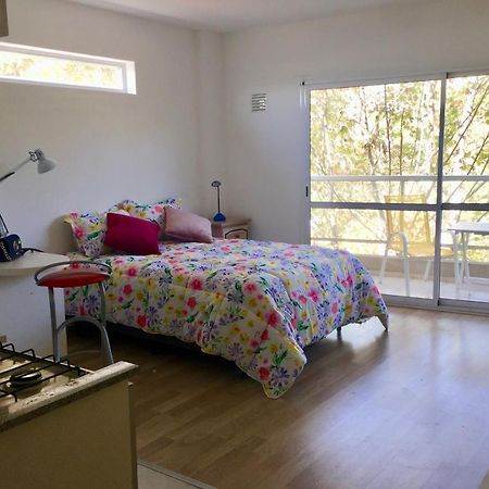 Un Espacio Moderno En Caballito Буенос Айрес Екстериор снимка